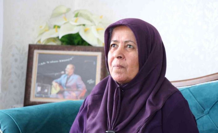 Neşet Ertaş’ın kız kardeşi Nadiye Ertuğrul: "Abim sağlığında film ile ilgili bir cümle kurmadı"