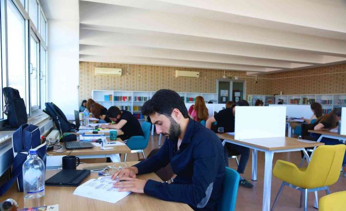 Ordu Gençlik Merkezi Kitap Kafe yenilenerek hizmete açıldı