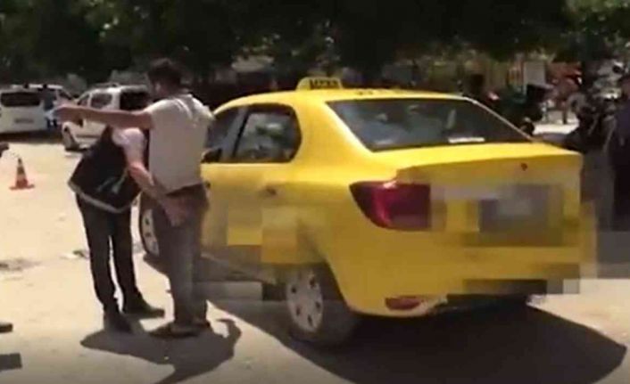 Polisten okul çevrelerinde denetim