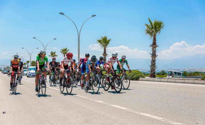 Türkiye’nin dört bir yanından gelen takım ve sporcular Denizli’de ter döktü