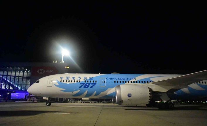 Wuhan’dan İstanbul’a iki yılı aşkın aradan sonra ilk uçuş