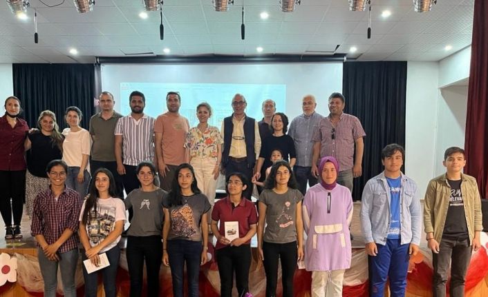 Yazar Melih Yılmaz lise öğrencileri ile buluştu