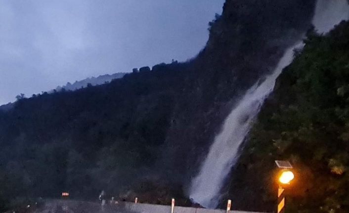 Yenice-Zonguldak karayolu yeniden ulaşıma açıldı