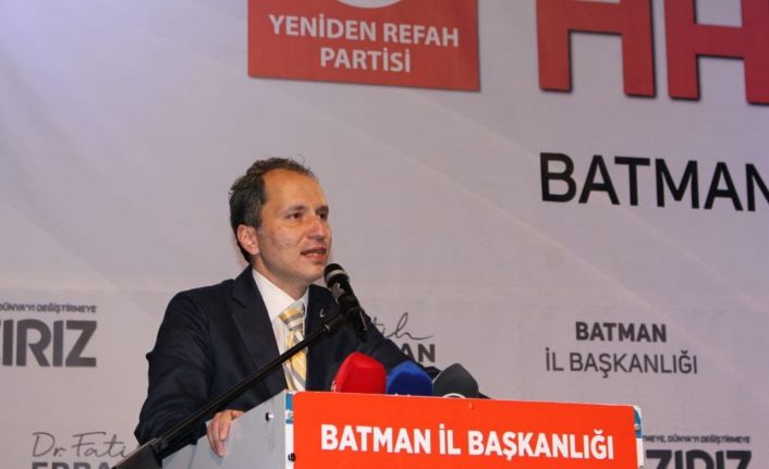 Yeniden Refah Partisi Genel Başkanı Erbakan: “Millet altılı masadan da ümidi kesti”