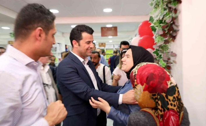 Yenişehir Belediyesi’nin sosyal kart ile ücretsiz alışveriş projesi devam ediyor