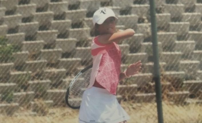 Yunusemreli Suzanna’dan Manisa’ya gümüş madalya