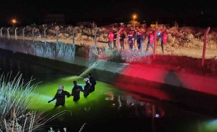 14 saattir kayıp olan Rafet ve Hakkı için arama çalışması sulama kanalında yoğunlaştı