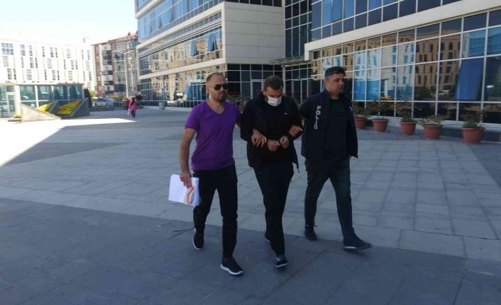 150 bin TL’lik kablo çalan şahıs polisten kaçamadı