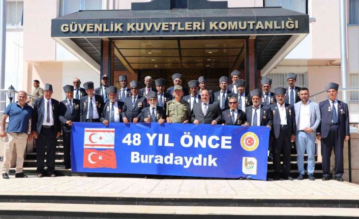 48 yıl sonra savaştıkları toprakları gören gaziler Kıbrıs Cumhurbaşkanı ile görüştü
