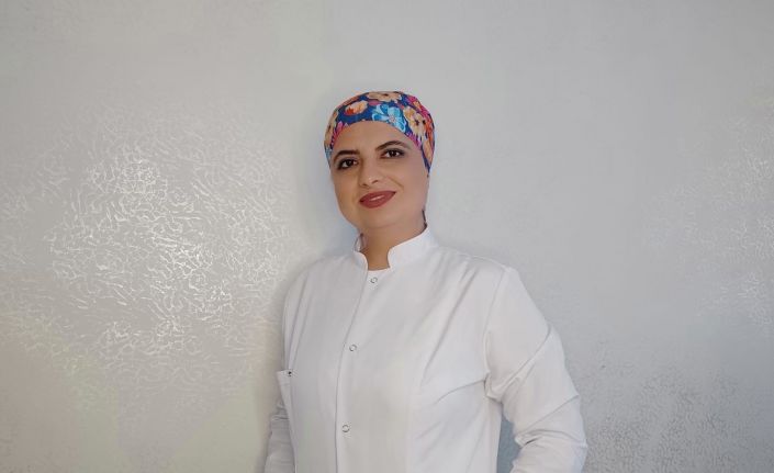 Aile danışmanı Çevik, ’Yılın Aile Danışmanı’ ödülünü aldı