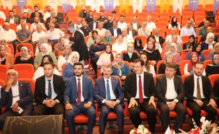 AK Parti Aksaray İl İstişare Toplantısı, Genel Başkan Yardımcısı Yavuz’un katılımıyla gerçekleştirildi