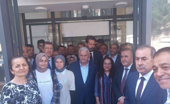 AK Parti Genel Başkan Vekili Yıldırım: “Zekatı kadar onlara oy vermişler”