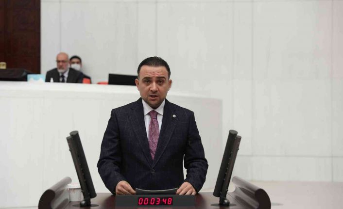 AK Partili Baybatur, sağlık çalışanları için yapılanları açıkladı