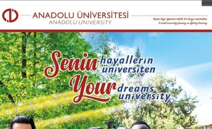 Anadolu Üniversitesi tercih döneminde de öğrencilerinin yanında olmaya devam ediyor