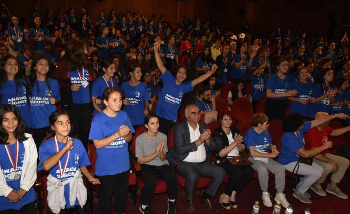 Ankara Büyükşehir Belediyesi Başkentte düzenlenen Kız Basketbol Şenliği’ne lojistik destek sağladı