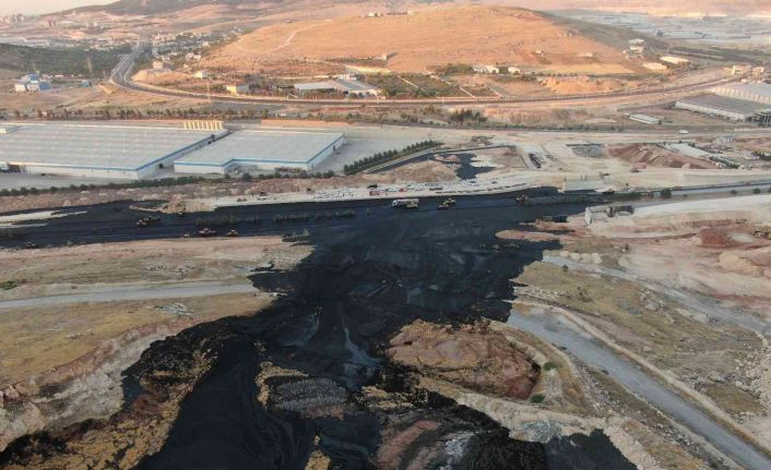 Atıktan kapanan TAG otoyolu havadan görüntülendi