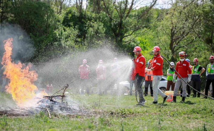 Aydem Yenilenebilir Enerji, AKUT iş birliğinde yangınla mücadele eğitimleri verdi