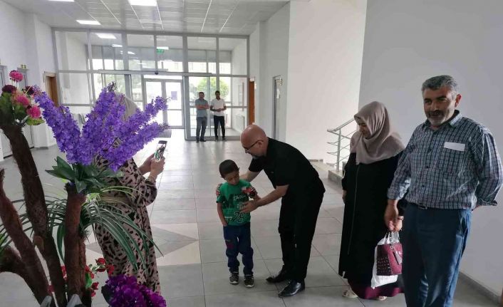 Başkan Altun minik misafirlerini ağırladı
