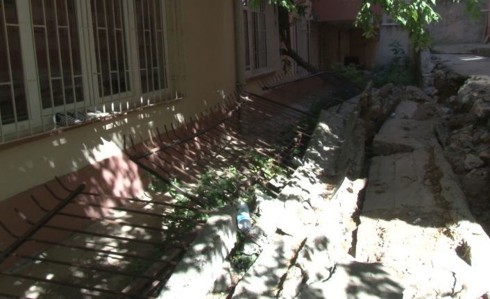 Başkent’te sel gitti, açtığı dertler bitmedi