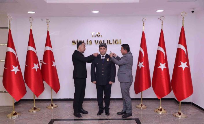 Bitlis’te rütbe takma töreni