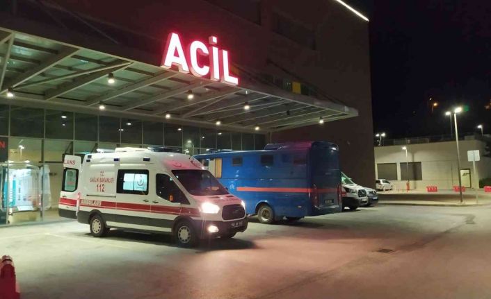 Boşandığı eşini öldürüp, intihar etti