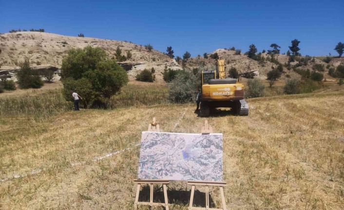 Çameli tarımı ve doğal yaşama can suyu olacak göledin temeli atıldı