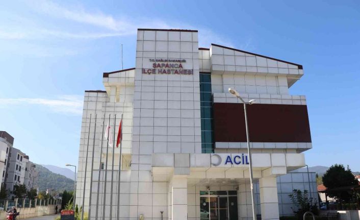 Çarşaflı kadınlara yönelik tepki çeken paylaşımda bulunmuştu: Vali talimat verdi açığa alındı