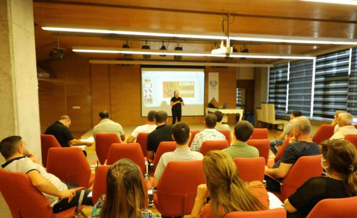 Diyarbakır’da “Aile İçi Psikolojik Şiddet ve Kadına Yönelik Şiddete Hayır” semineri