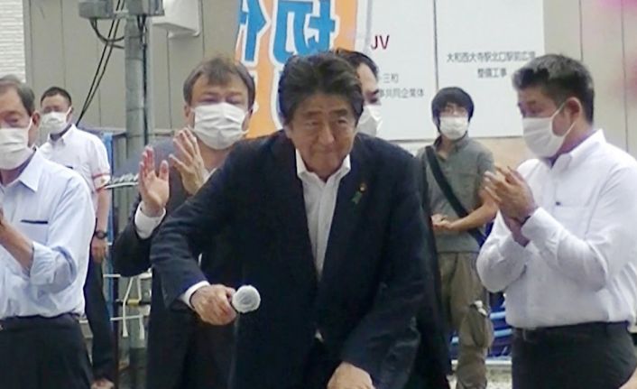 Eski Japonya Başbakanı Abe’nin katilinin evinde, çok sayıda silah ele geçirildi