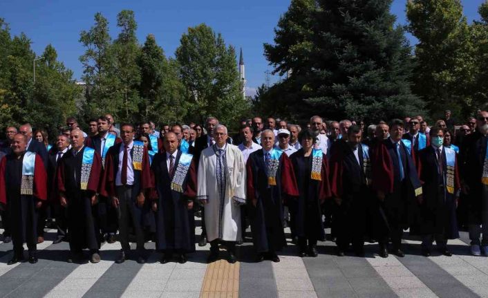 ESOGÜ’de 15 Temmuz Demokrasi ve Milli Birlik Günü Anma Töreni düzenlendi
