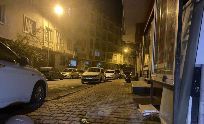 Gaziosmanpaşa’da kıskançlık krizine giren koca dehşet saçtı: 2 ölü, 3 yaralı