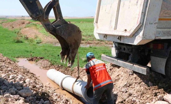 Haliliye’de mahallelerin üst yapı çalışmaları sürüyor