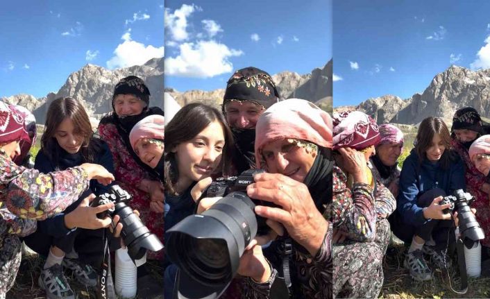 İlk kez fotoğraf makinesiyle tanışan köy kadınlarının doğal ve içten halleri yürekleri ısıttı