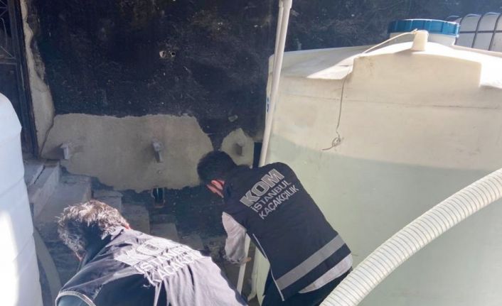 İstanbul’da sahte içki için hazırlanan 7 bin 600 litre alkollü sıvı ele geçirildi