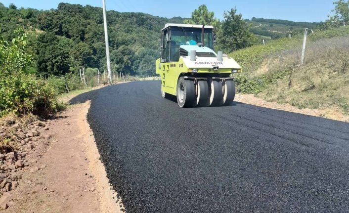 Kandıra’da 9 güzergahta üstyapı çalışması başladı
