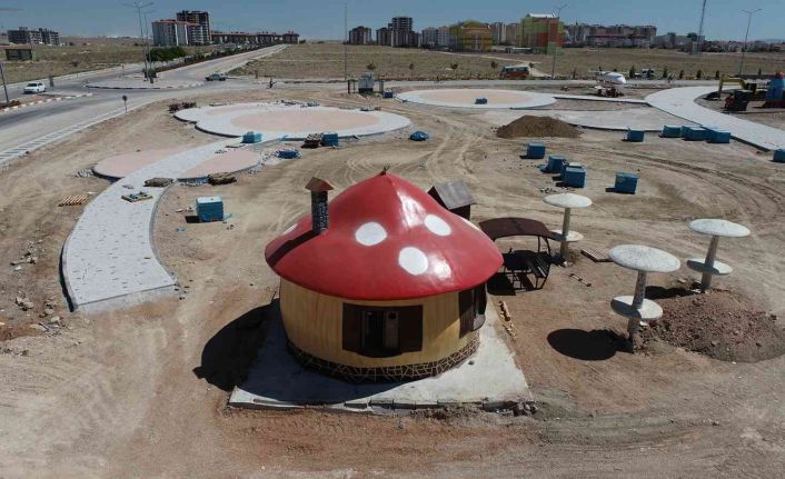 Karaman’da yeşil alan ve park çalışmaları devam ediyor