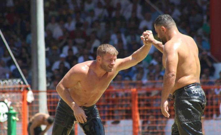 Kırkpınar’da bir erken final daha, Fatih Atlı yarı finali göremedi