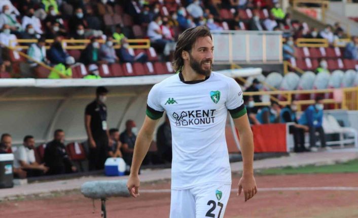 Kocaelispor, 2 ay önce sözleşme yenilediği Semih Karadeniz ile yollarını ayırdı