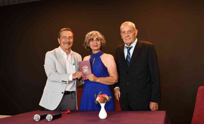 Metin Özöğüt Yaşam Merkezi ikinci baharlarını yaşayan çiftin mutluluğa ev sahipliği yaptı