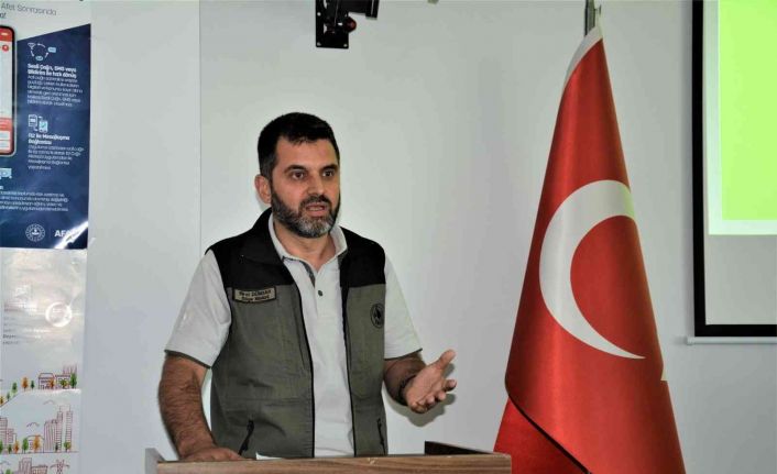 Müdür Dündar: "Ekiplerimizin hızlı ve yerinde müdahalesiyle alevler büyümeden kontrol altına alındı"