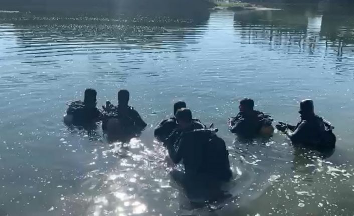 Murat nehrinde kaybolan vatandaşı arama çalışmaları 3’üncü gününde de sürüyor