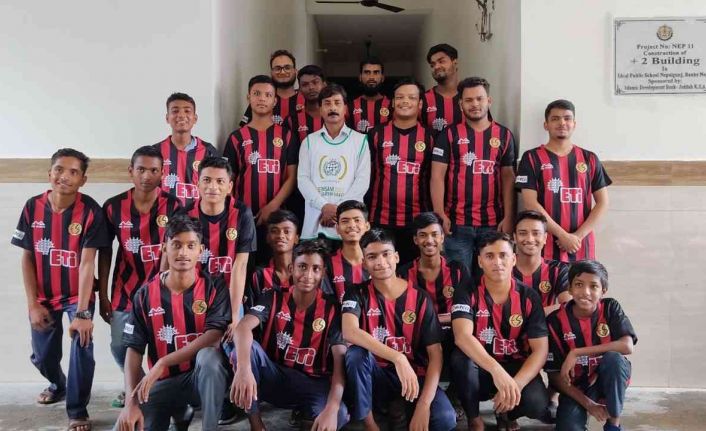Nepal’deki çocuklar Eskişehirspor formasıyla mutlu oldu