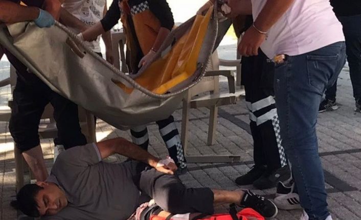 (ÖZEL) Babasıyla parkta çay içerken husumetlisi tarafından vuruldu