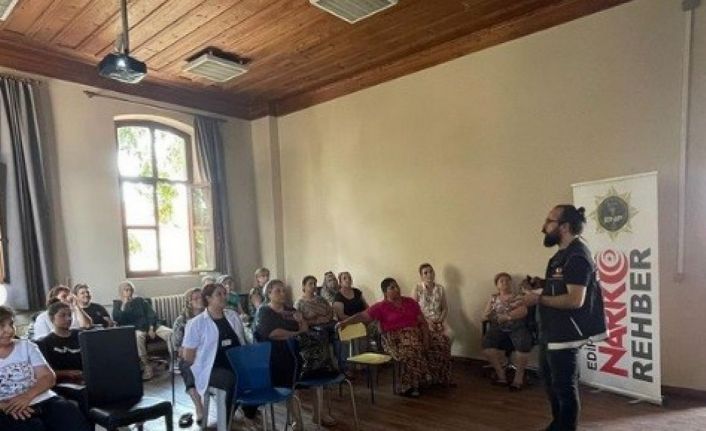 Polis ekiplerince “En İyi Narkotik Polisi Anne” sunumu yapıldı