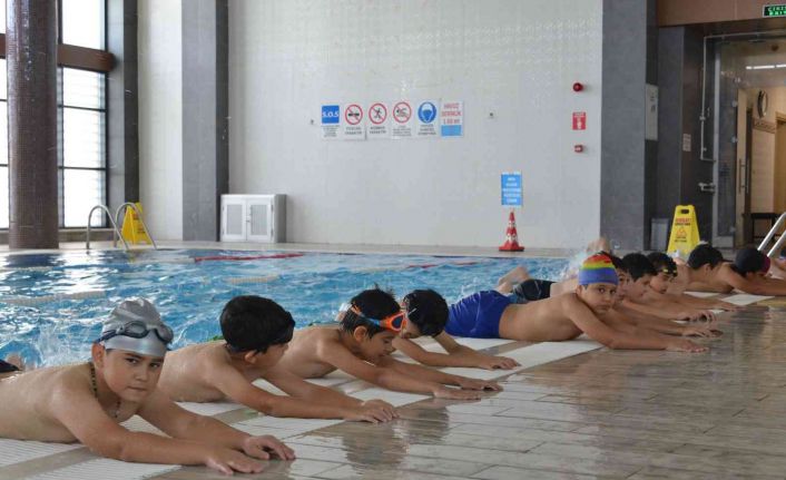 Rabia Spor Merkezi Temiz Havuz Belgesi almaya hak kazandı