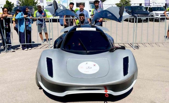 Selçuk Üniversitesi Elektrikli Aracı, TEKNOFEST’te Görsel Tasarım Ödülü’nün sahibi oldu