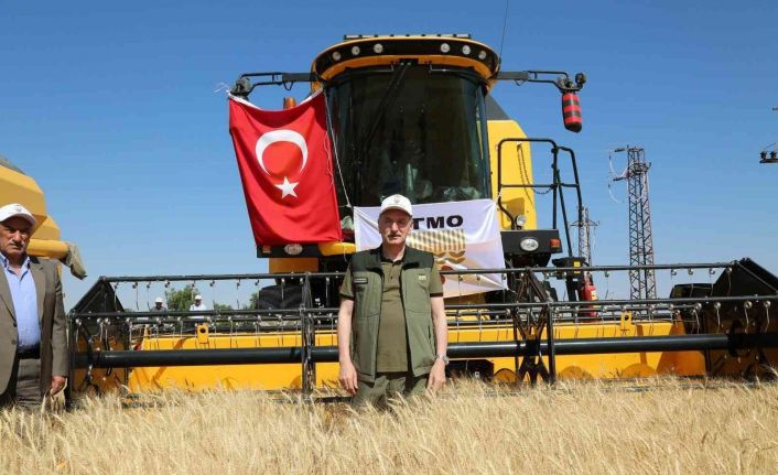 TMO Genel Müdürü Güldal: “TMO olarak her zaman olduğu gibi üreticimizin dostuyuz, yanındayız”