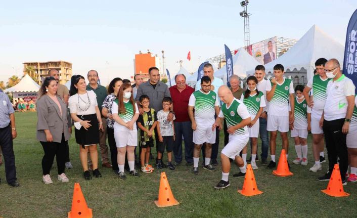 Toroslar’da yaz spor kursları 21 branşta devam ediyor