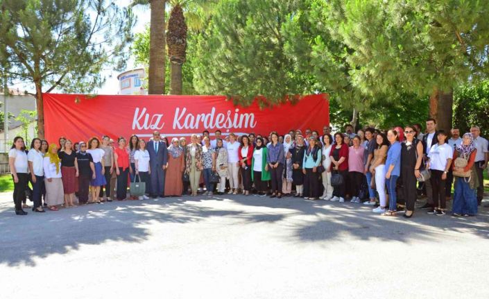 Ülke genelinde Denizli ile birlikte 9 ilde yürütülen ‘Kız Kardeşim’ projesinde eğitimler başladı