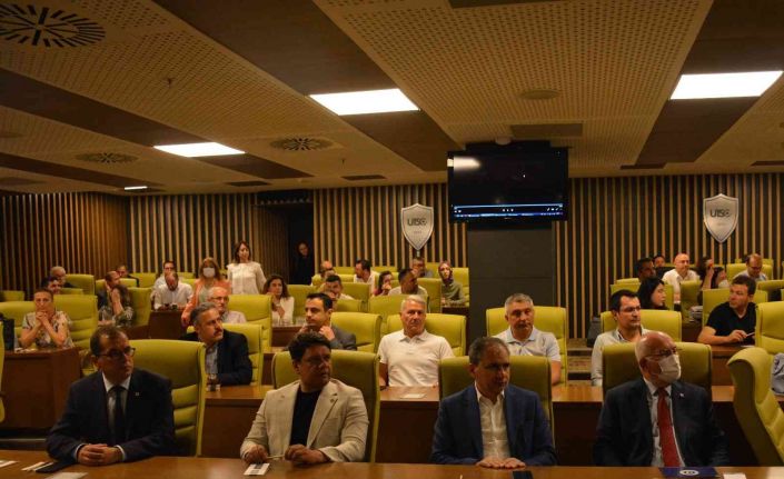 Uşak Üniversitesi ve sanayiciler ’Yeşil OSB’ için çalıştayda buluştu